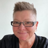 Angela Robins