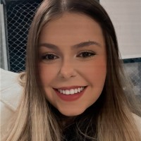 Letícia Saraiva Castaño