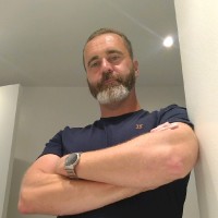 Tim R.
