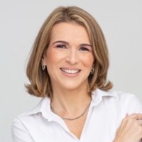 Aline Loiola