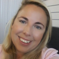 Kelly English