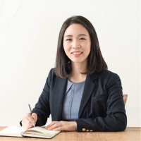 Eunjung Ana Hong, Ea