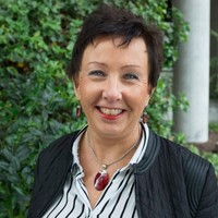 Jane Valderhaug