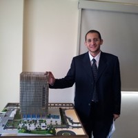 ayman ezzat