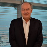 IGNACIO VELEZ