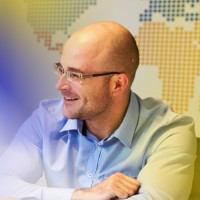 Daniel Kozari