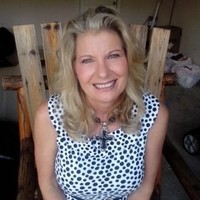 Ronda Hartman