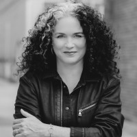 Vanessa OgleVanessa Ogle is an Influencer