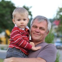 Владимир Озолин