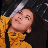 Jasmina Bodhivihara Kniest