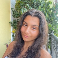 Niki Yazdanian