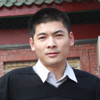 Yonggang Huang
