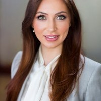 Polly Leon