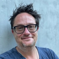 Aaron HurstAaron Hurst is an Influencer