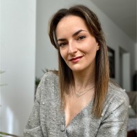 Adina-Elena Axenie