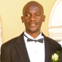 Ian C Maliseni