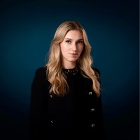 Sofia Schmid