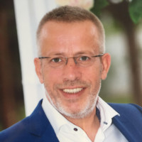 Eric Van Dun