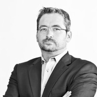 J. Enrique J.