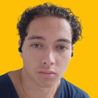 Vitor Oliveira.