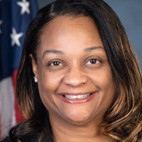 Michelle Hollins