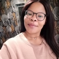 Mandy Ndesi