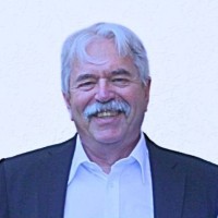 Roland Doering