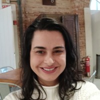 Caroline Machado Costa