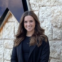 Erin Bernays