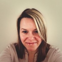 Lynne Roberts