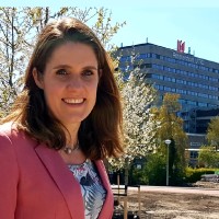 Anita C. de Jong