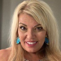 Tracy Devine