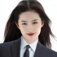 李文琳