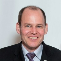 Stephen Holmes