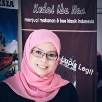 Iratriani M R Sjarif