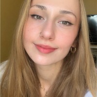 Yasemin Cihan