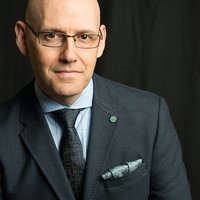 Brad Meltzer