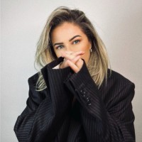 Kamilia K.