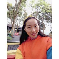 Joan LI
