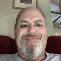 Robert Squires