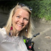 Christina Weiss