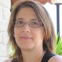 Naomi Pinn