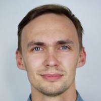 Миша Семенов
