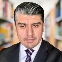 Mauricio A.