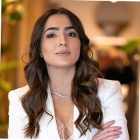 Julia C.