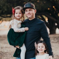 Travis Kinkade