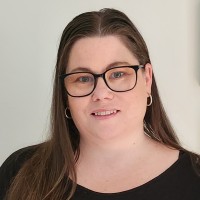 Shelley Compton
