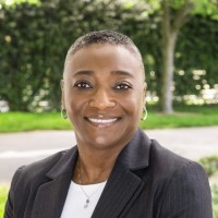 Sandra Jones