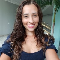 Juliana Santos