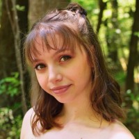 Shea Carponter-Broderick